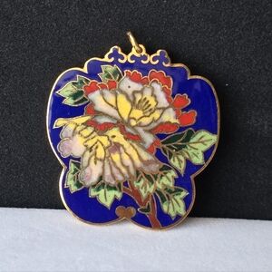 Vintage Cloisonné Flower Pendant Beautiful Colors & Design Embossed Gold Back